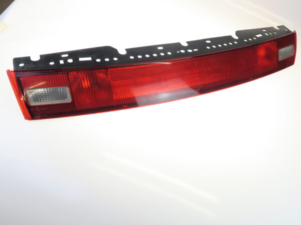 Porsche 911 993 Heckleuchte Leuchtband Mitte rear light 99363113000