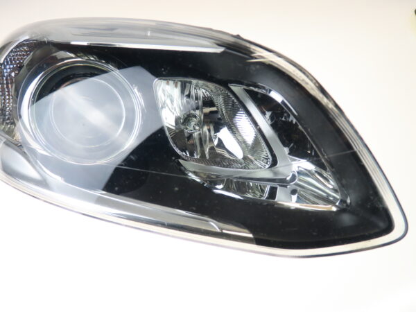 Volvo XC60 Xenon Frontscheinwerfer Facelinft rechts 31420250 Headlight - Image 3