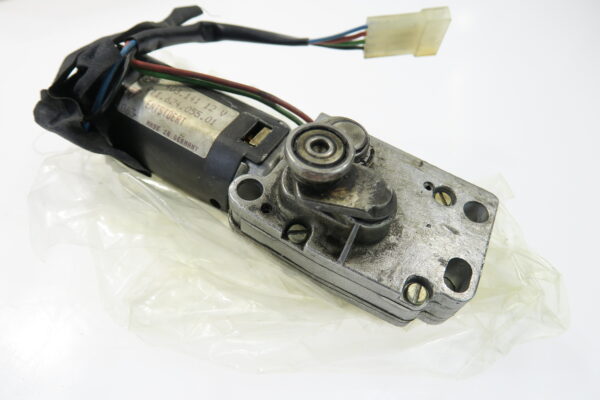 Porsche 911 964 993 Cabrio Verdeck Verriegelung 911 624 055 01 convertible top locking mechanism - Image 4