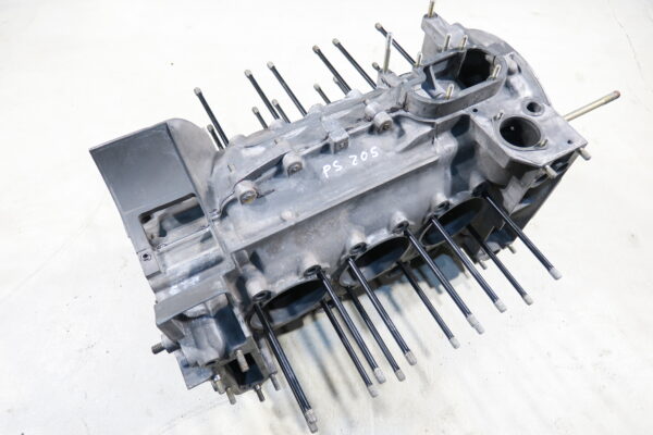 Porsche 911 2,7 S 1975 Motorgehäuse Motorblock 911/44 Block 160 PS Engine Case Gehäuse 9011011017R  / 9011011027R