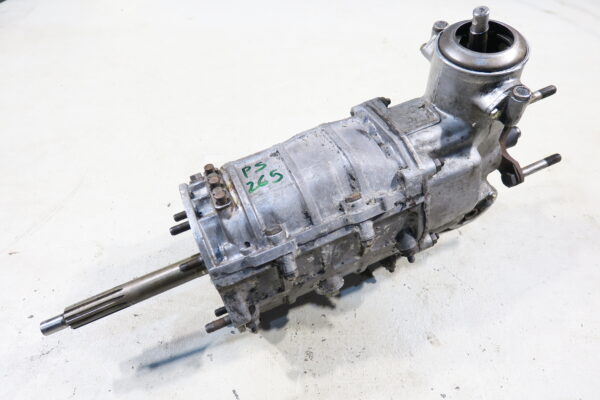 Alfa Romeo 1600 GT Junior 1972 Getriebe Gearbox A2433 A2434