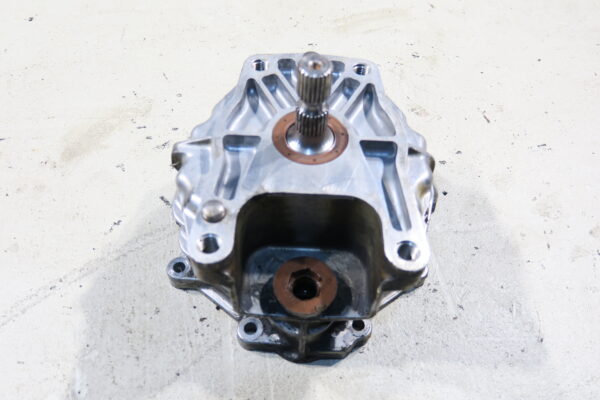 Porsche 911 964 Getriebe Gehäuse Mittelstück 9643011047R Gearbox Housing - Image 5