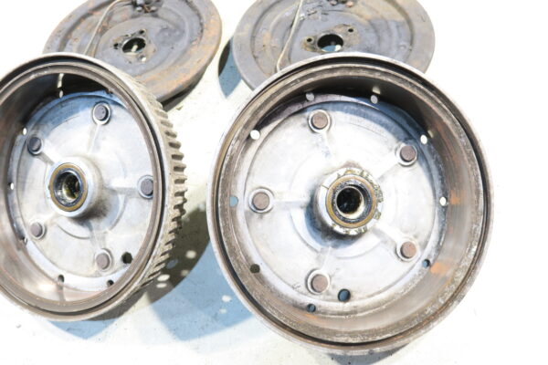 Porsche 356 B Bremsen Trommel Bremsanlage vorne Front Brake Drums & Backing Plates. A69534106301 1960-1963 - Image 9