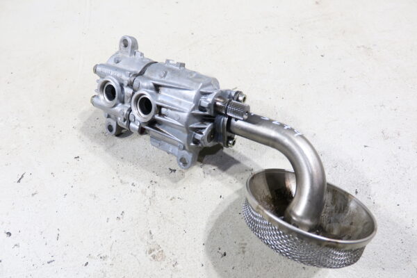 Porsche 911 G Modell 3.2 Ölpumpe 9111071051R Oil pump Carrera - Image 2