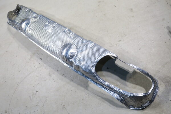 Porsche 911 997 Turbo Facelift Hitzeschutz Mitte NEU! NEW! 99750547503 heat protection - Image 2