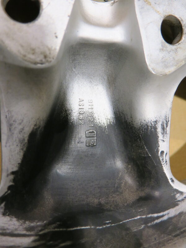 Original Porsche Fuchsfelge Alu Felge 16 Zoll 6Jx16 ET36 Carrera 911362113 – Bild 13