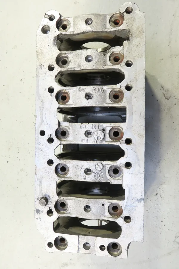 Porsche 911 996 Kurbelwellengehäuse 9961011113R / 9961111123R crankshaft housing – Bild 7