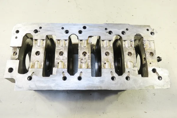 PORSCHE 911 996 3,4L Carrera 2 /4 Kurbelwellengehäuse Lagergehäuse 9961011113R / 9961011124R crankshaft housing – Bild 8