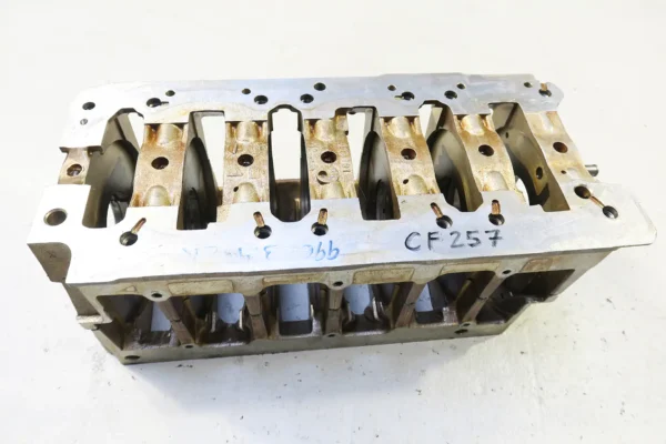 PORSCHE 911 996 3,4L Carrera 2 /4 Kurbelwellengehäuse Lagergehäuse 9961011113R / 9961011124R crankshaft housing