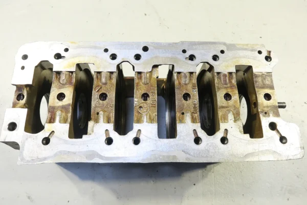 PORSCHE 911 996 3,4L Carrera 2 /4 Kurbelwellengehäuse Lagergehäuse 9961011113R / 9961011124R crankshaft housing – Bild 6