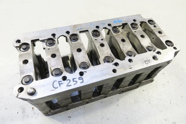 PORSCHE 911 996 3,4L Carrera 2 /4 Kurbelwellengehäuse Lagergehäuse 9961011113R / 9961011124R crankshaft housing