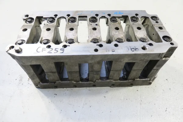 PORSCHE 911 996 3,4L Carrera 2 /4 Kurbelwellengehäuse Lagergehäuse 9961011113R / 9961011124R crankshaft housing – Bild 3