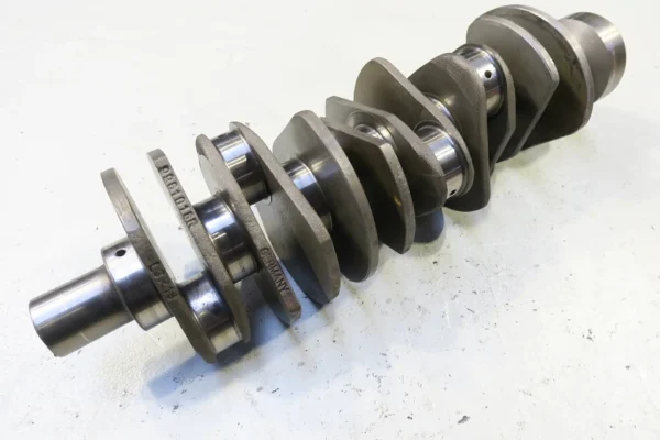 PORSCHE 911 996 3,4L Carrera 2 /4 Kurbelwelle defekt 9961016R crankshaft