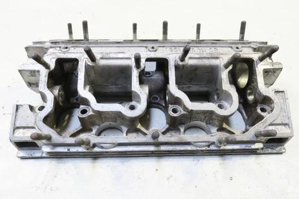 PORSCHE 911  Nockenwellengehäuse 9011051110R camshaft housing – Bild 3