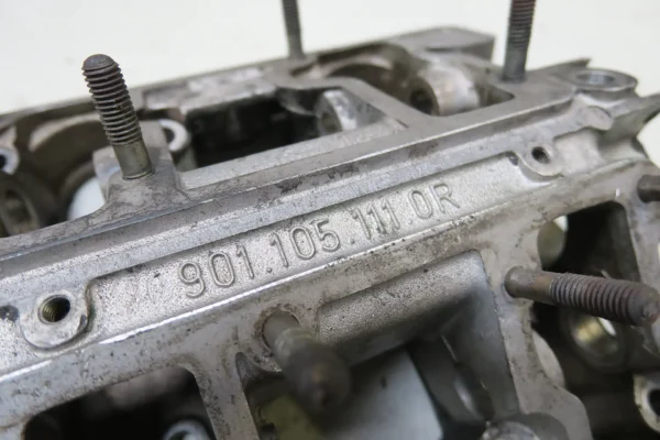 PORSCHE 911  Nockenwellengehäuse 9011051110R camshaft housing – Bild 6