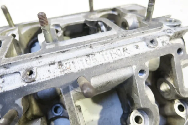 PORSCHE 911  Nockenwellengehäuse 9011051110R camshaft housing – Bild 6