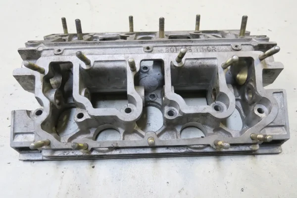 PORSCHE 911  Nockenwellengehäuse 9011051110R camshaft housing – Bild 3