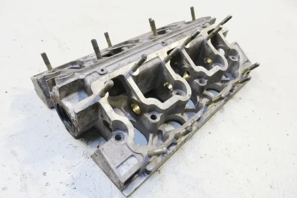 PORSCHE 911  Nockenwellengehäuse 9011051110R camshaft housing – Bild 5