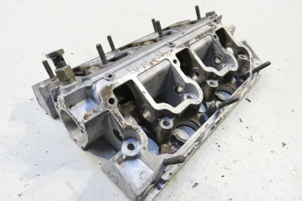 PORSCHE 911  Nockenwellengehäuse 9011051110R camshaft housing – Bild 5
