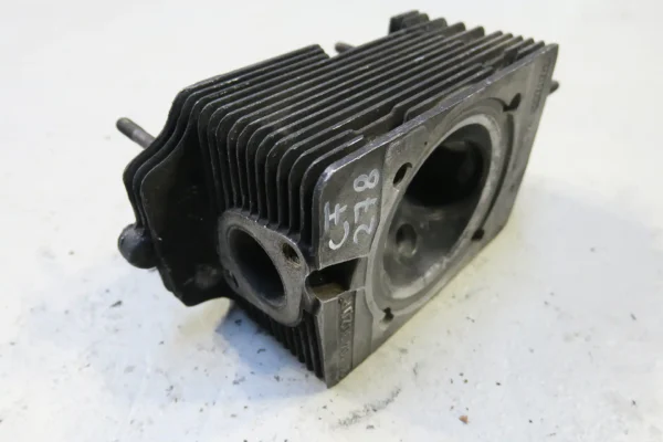 Porsche 911 Zylinderkopf 9111043020R BJ 5-71 cylinder head – Bild 5