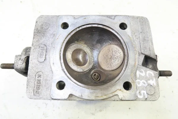 Porsche 911 Zylinderkopf 9011043060R BJ 11-68 cylinder head – Bild 3