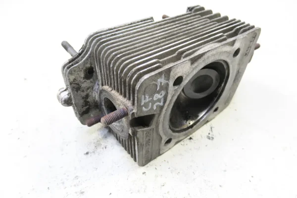 Porsche 911 Zylinderkopf 9011043062R BJ 10-68 cylinder head – Bild 5