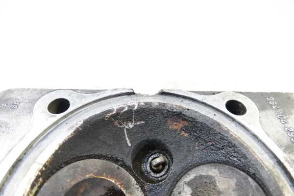 Porsche 911 964 Zylinderkopf 9641042950R BJ 5-89 defekt cylinder head – Bild 4