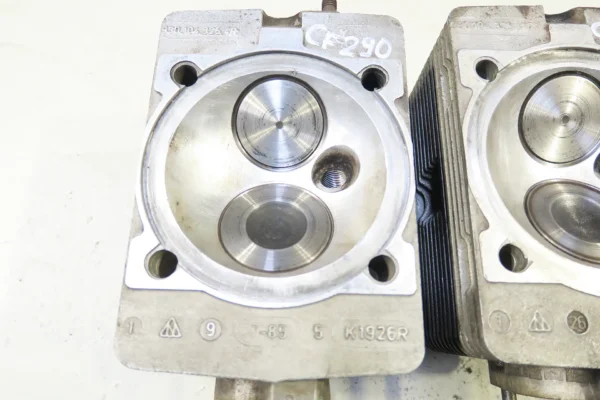 Porsche 911 930 3,2 Carrera Zylinderkopf 6er Set 9301043254R BJ 7-85 cylinder head – Bild 5