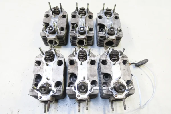 Porsche 911 930 3,2 Carrera Zylinderkopf 6er Set 9301043254R BJ 7-85 cylinder head – Bild 7