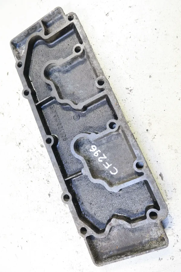 Porsche 911  Ventildeckel unten 9011051160R valve cover
