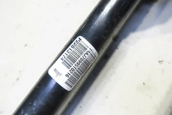 Chevrolet Camaro 3.6 Antriebswelle Gelenkwelle Set L+R drive shaft P22813173 / P22813174 – Bild 6