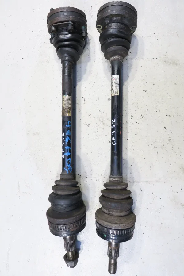 Porsche 911 996 Antriebswelle Gelenkwelle Schalter Set hinten 99633202403 drive shaft