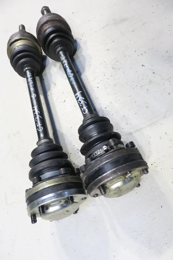 Porsche 911 G-Modell Antriebswelle Gelenkwelle hinten Set drive shaft – Bild 3