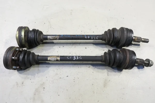 Porsche 911 996 Antriebswelle Gelenkwelle Schalter Set hinten 99633202403 drive shaft