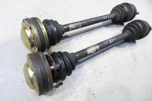 Porsche 911 996 Antriebswelle Gelenkwelle Schalter Set hinten 99633202403 drive shaft – Bild 4
