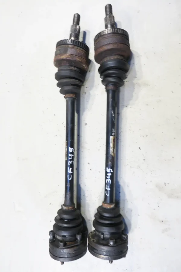 Porsche 911 986 Antriebswelle Gelenkwelle Schalter Set hinten 98633202450 drive shaft