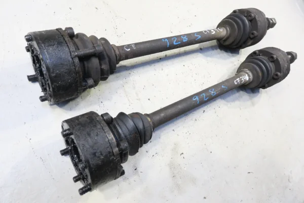 Porsche 928 S Antriebswelle Gelenkwelle Schalter Set drive shaft – Bild 4