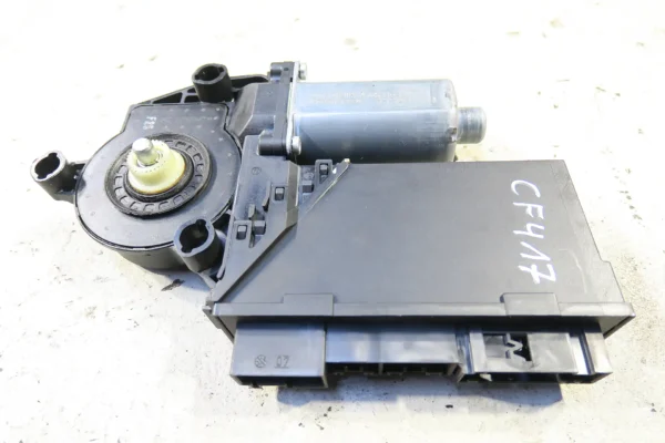Porsche Cayenne Fensterhebermotor vorne rechts 7L0959702A window motor – Bild 3