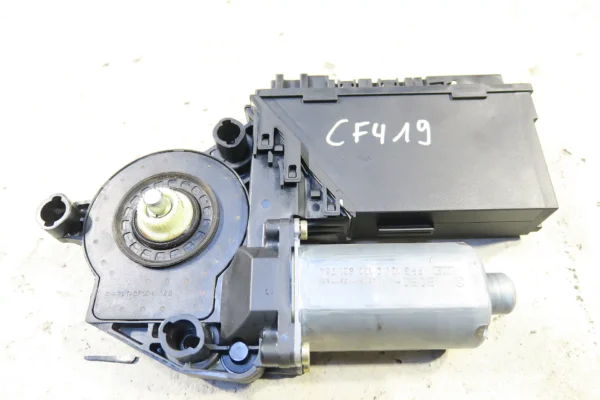 Porsche Cayenne Fensterhebermotor hinten rechts 95562470400 window motor – Bild 3