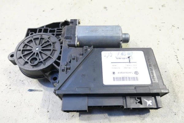Porsche Cayenne Fensterhebermotor 3D2959792B
