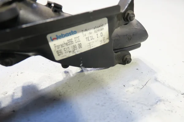 Porsche 911 996 Heckspoiler Motor Stellmotor 99662415100 / 99651210900 – Bild 6