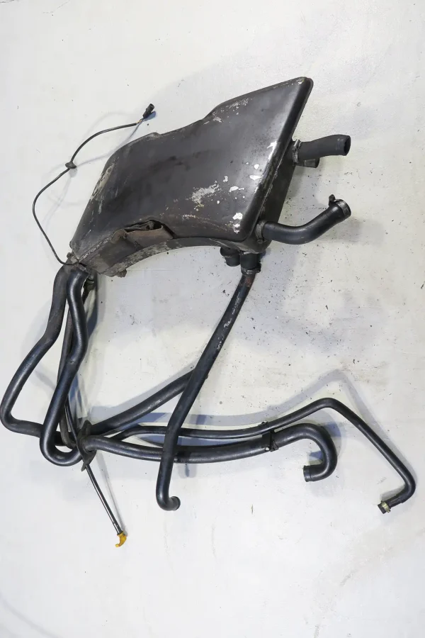 Porsche 911 964 Carrera 2 / 4 Öltank Original inkl. Leitungen 96420707005 Oil tank with cables – Bild 6