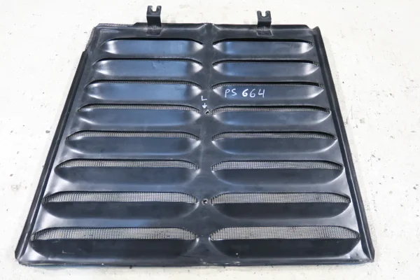 Porsche 911 930 3.3 Turbo G Modell Luftführung inkl. Drahtgitter links Original Spoiler air duct