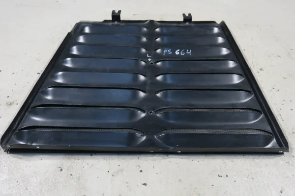 Porsche 911 930 3.3 Turbo G Modell Luftführung inkl. Drahtgitter links Original Spoiler air duct – Bild 2