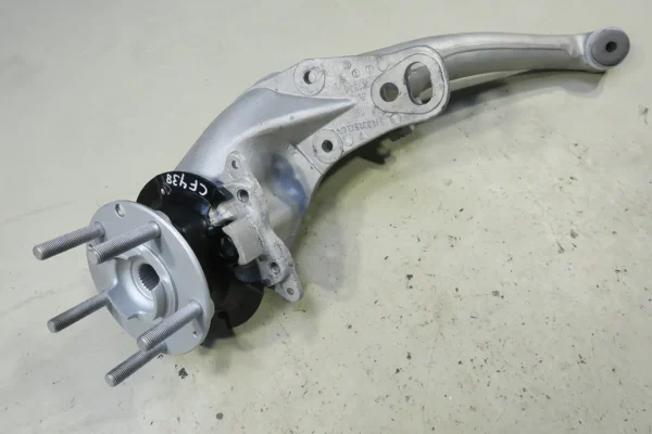 Porsche 911 G-Modell SC Achsträger Achsschenkel Radträger links 9113315130R Carrera wheel carrier