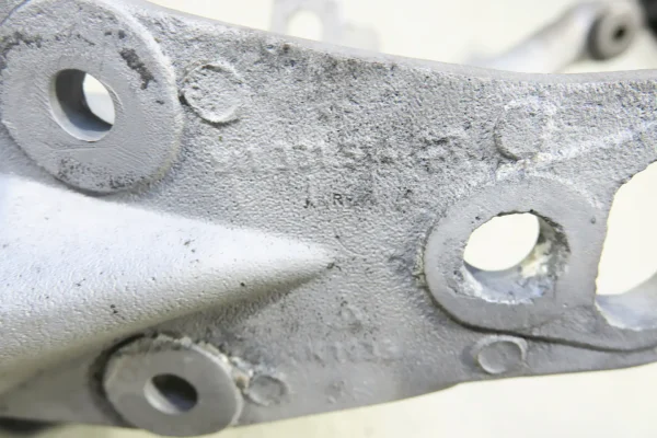 Porsche 911 G-Modell Achsträger Achsschenkel Radträger rechts 9113315140R wheel carrier – Bild 7