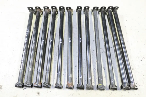 Porsche 911 996 997 986 987 Domstrebe L 99650423301 Strut braces