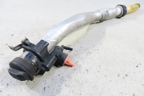 PORSCHE 911 996 Einfüllstutzen Tank 99620104309 tank filler tube – Bild 4