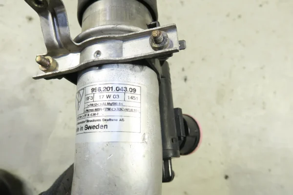 PORSCHE 911 996 Einfüllstutzen Tank 99620104309 tank filler tube – Bild 5