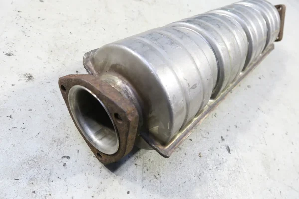 Porsche 911 930 Turbo G Modell Vorschalldämpfer Schalldämpfer Front muffler exhaust silencer 93011123501 – Bild 3